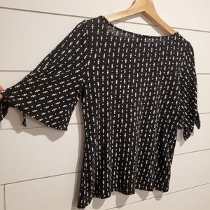 Ann taylor small linen Shirt black white polka dot Blouse bell sleeve flowy Top